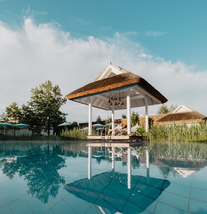 Karibischer Pavillon in der Karibischen Saunawelt des Spa Resort Geinberg | © Spa Resort Geinberg / Chris Perkles