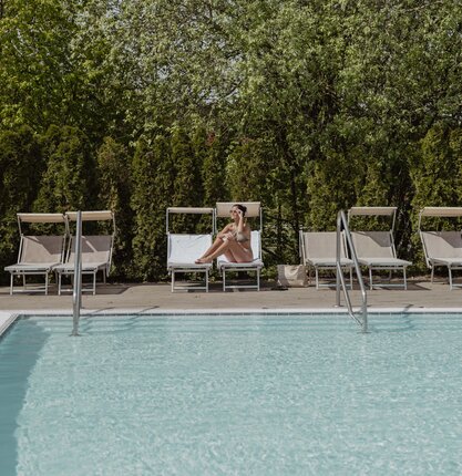 Frau beim Sport-Becken des Spa Resort Geinberg | © Spa Resort Geinberg / Chris Perkles