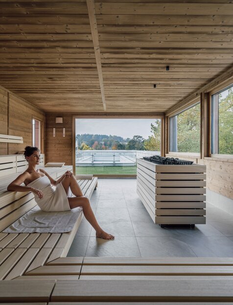 SPAplus Dachgarten-Sauna - Im SPAplus bieten wir unseren Gästen einen eigenen Erlebnisplan. | © Spa Resort Geinberg / Chris Perkles